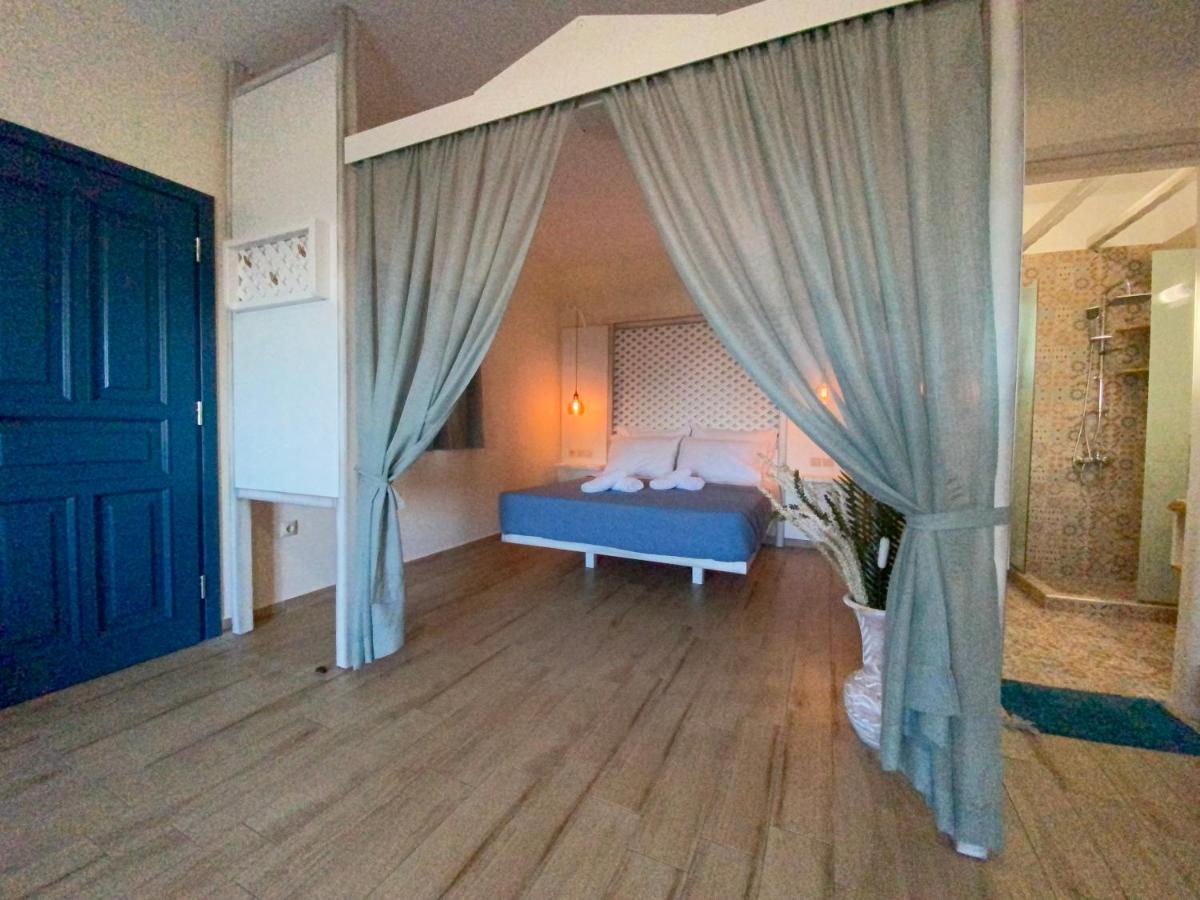 Michail Suites Afiartis Karpathos Bagian luar foto