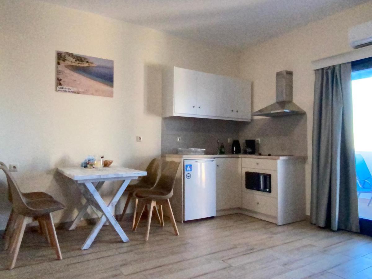 Michail Suites Afiartis Karpathos Bagian luar foto